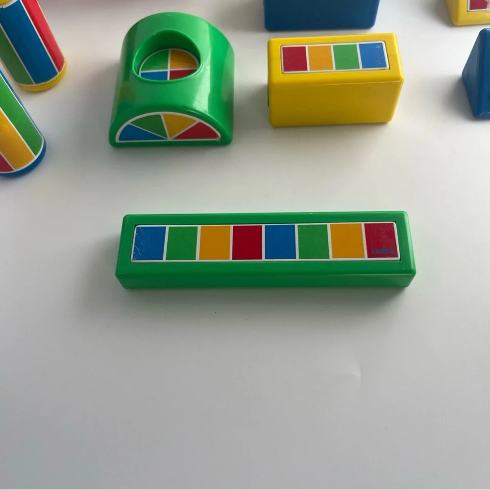 Vintage HILCO Magnetic building blocks set of 14
